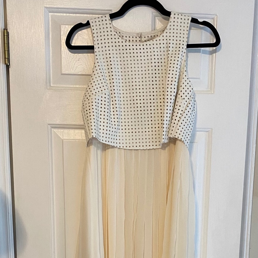 BCBGeneration White Formal Dress